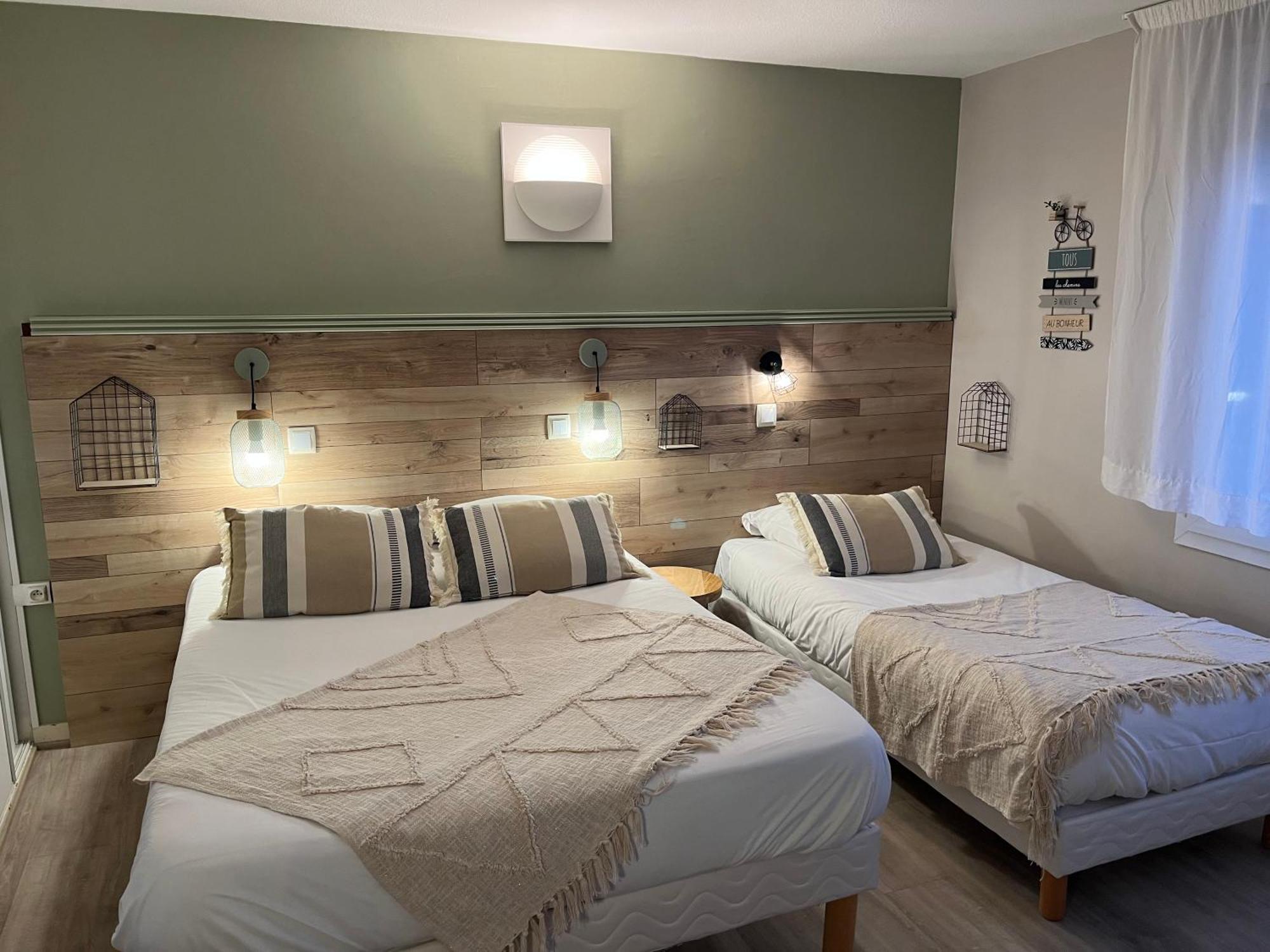 Acadie Saint Victor - Hotel Restaurant - Face Mer - Chatelaillon Plage Экстерьер фото